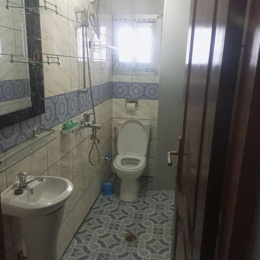 Residence 2K Studio Meuble-Chapelle Symbock-Gardien-Wifi-Location Vehicule Yaoundé Extérieur photo
