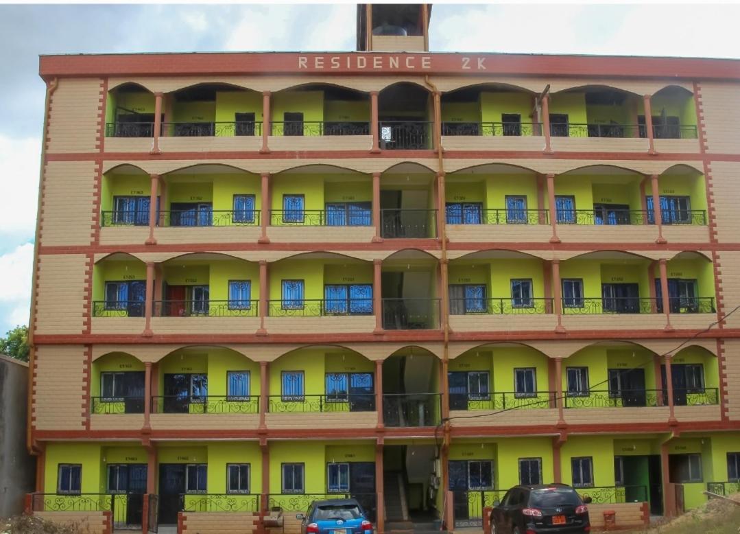 Residence 2K Studio Meuble-Chapelle Symbock-Gardien-Wifi-Location Vehicule Yaoundé Extérieur photo